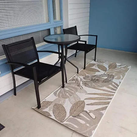 Apartmán And New With Own Terrace And Yard - Oulu, Limingantulli
