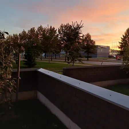 And New With Own Terrace And Yard - Oulu, Limingantulli Apartment